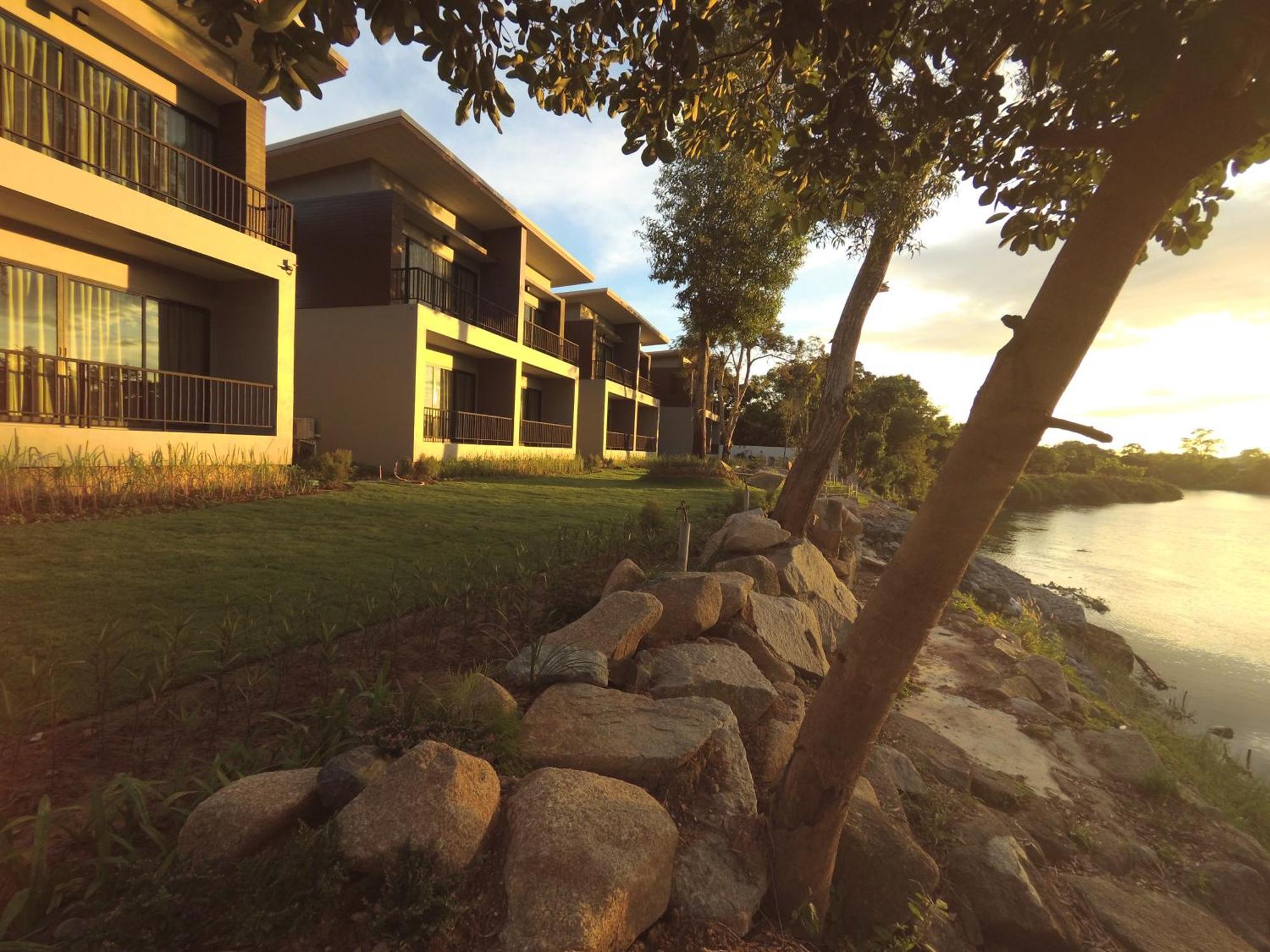 Riverawan Hotel Chanthaburi Zewnętrze zdjęcie