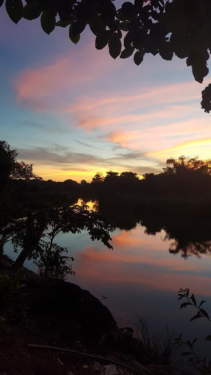 Riverawan Hotel Chanthaburi Zewnętrze zdjęcie