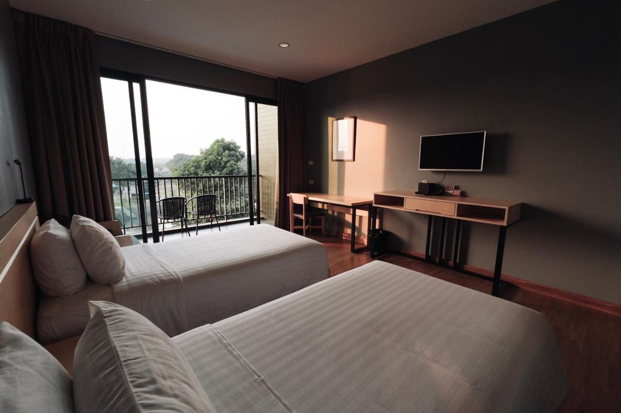 Riverawan Hotel Chanthaburi Zewnętrze zdjęcie