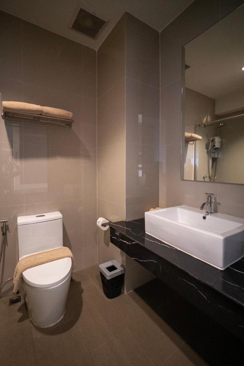 Riverawan Hotel Chanthaburi Zewnętrze zdjęcie
