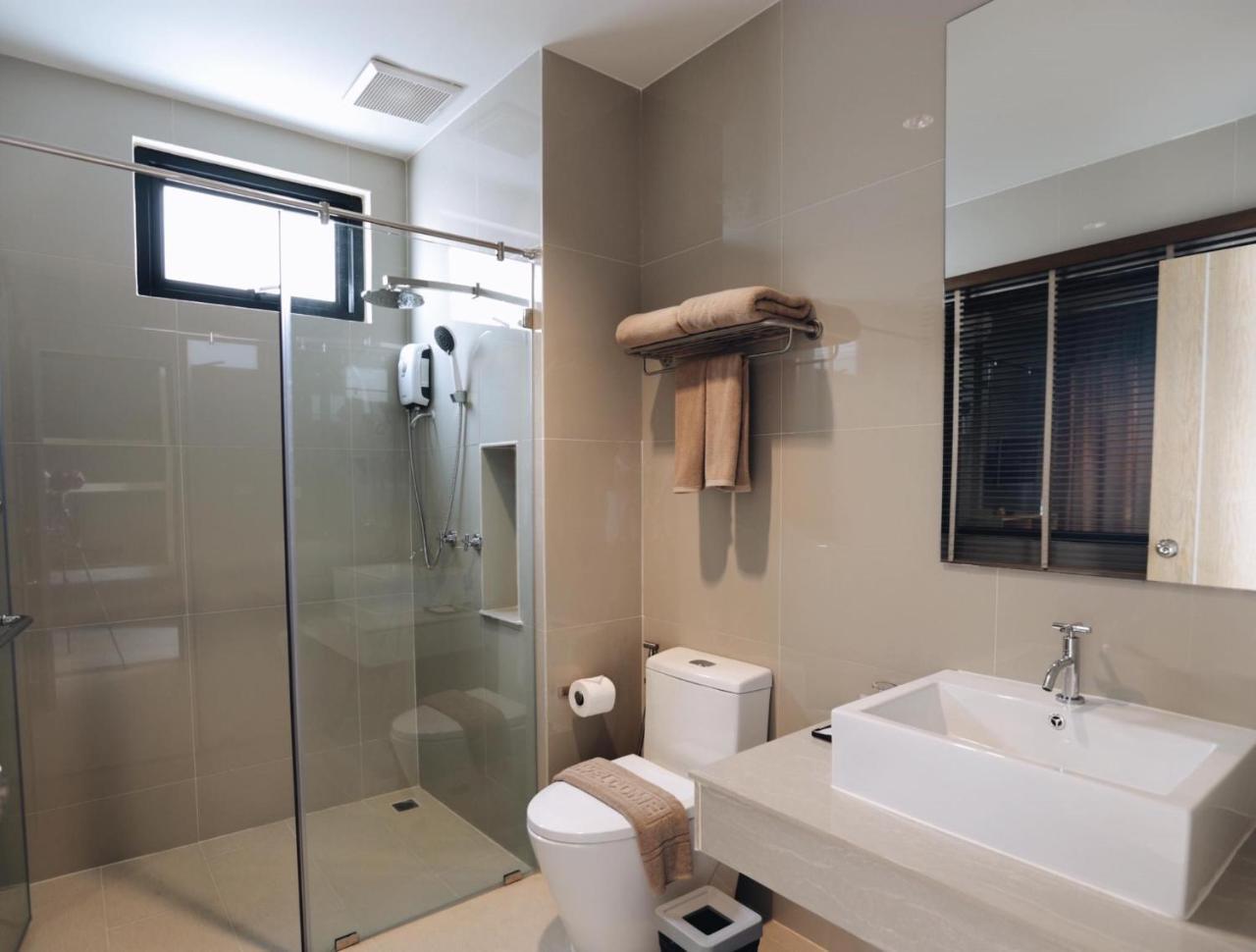 Riverawan Hotel Chanthaburi Zewnętrze zdjęcie